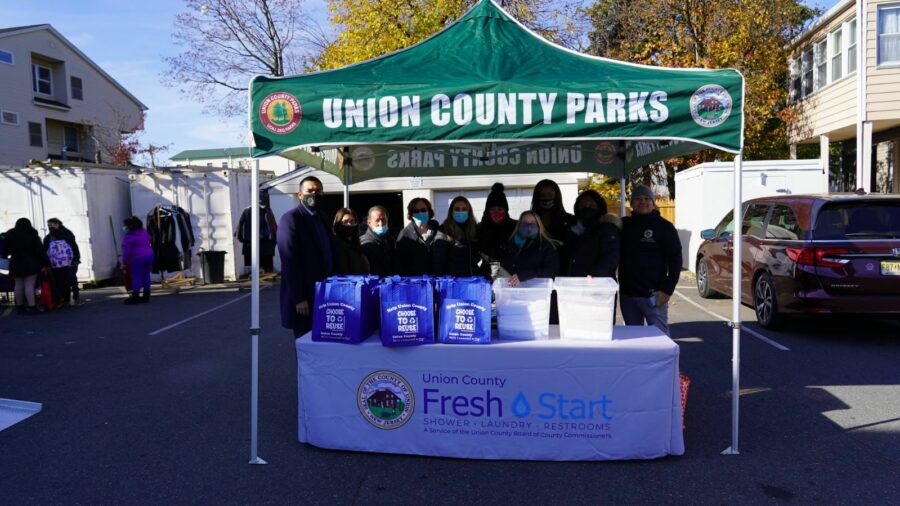 fresh start pop tent and table